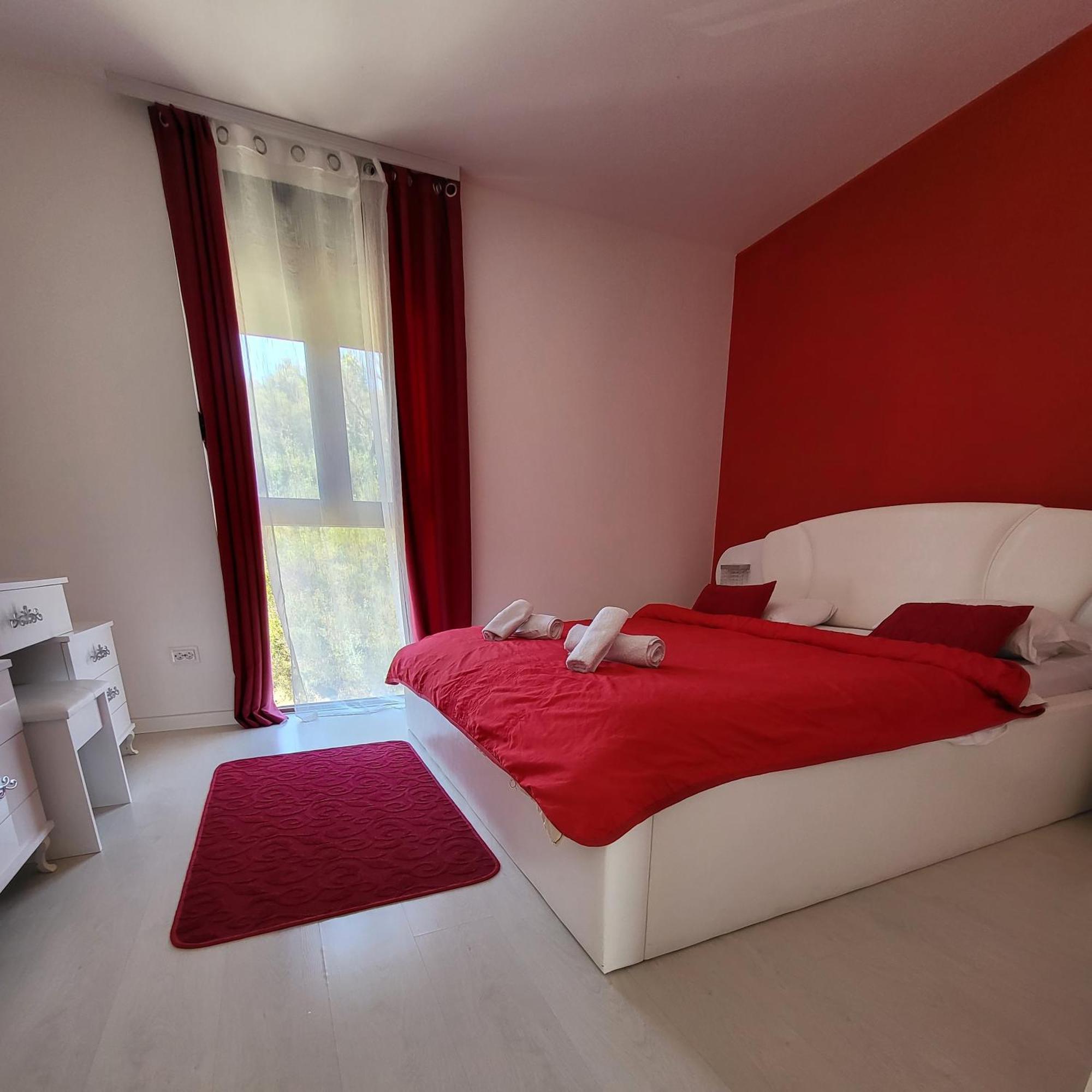 Apartmani Sport Igalo Херцег Нови Стая снимка
